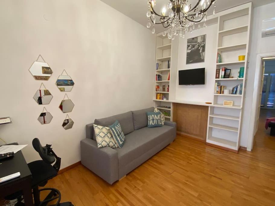 Over The Ruins Apartment Rome